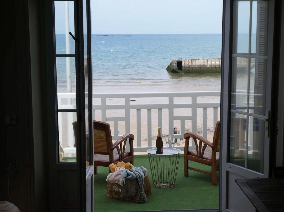 Appartement De Standing - Avec Terrasse Et Vue Mer Arromanches-les-Bains Exterior foto
